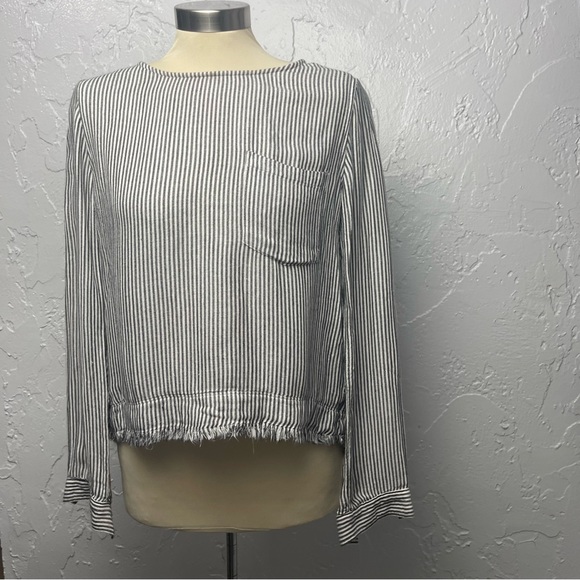 Cloth & Stone Raw Hem Lace Up Back Striped Top Size XS - Picture 2 of 7